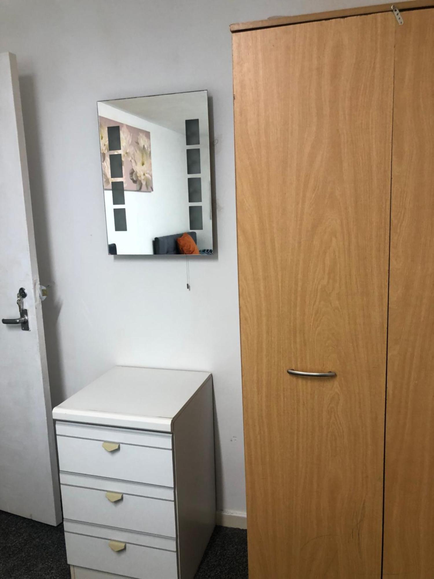 Apartmán Alpine Heathrow London Yiewsley Exteriér fotografie