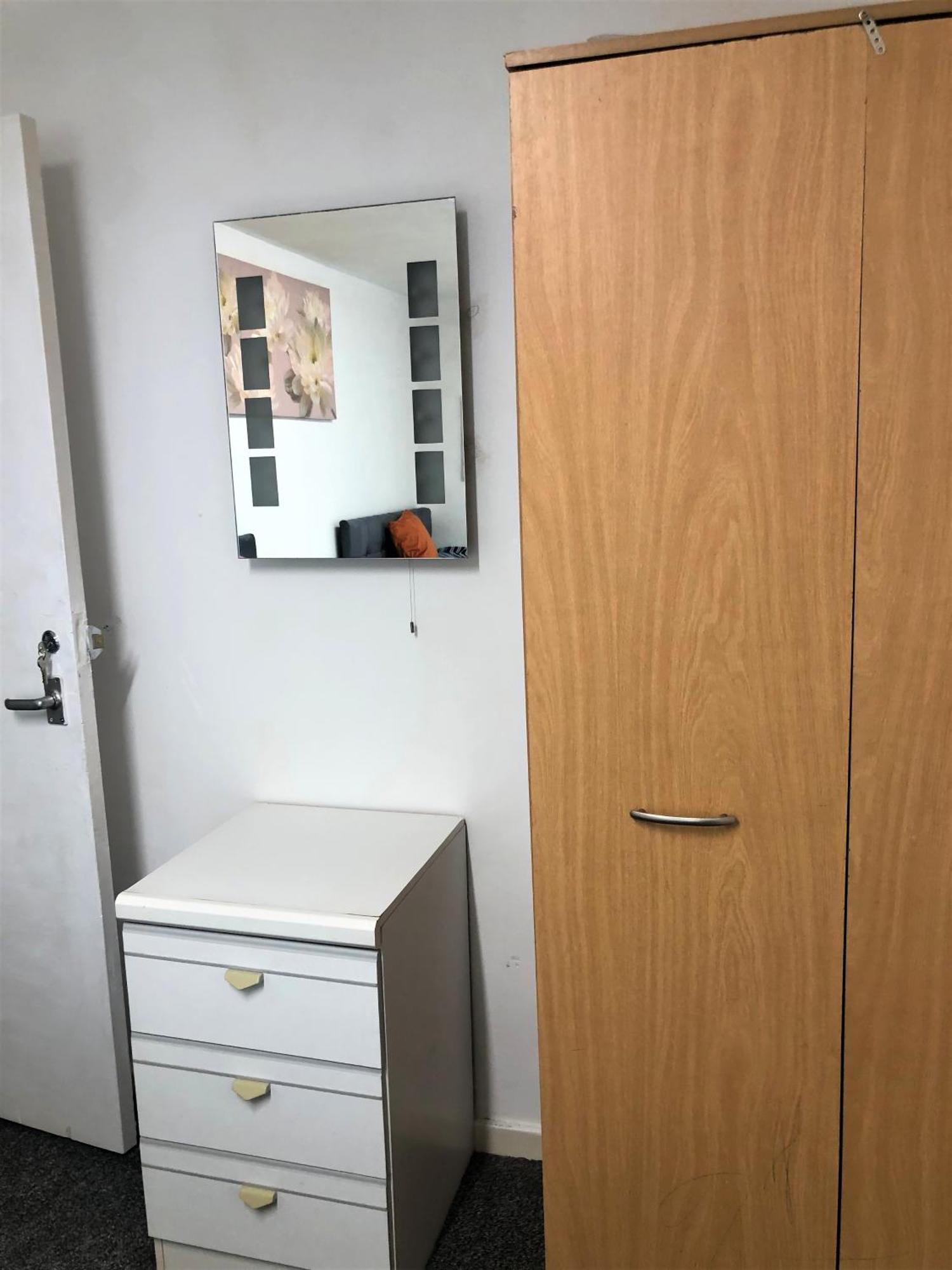 Apartmán Alpine Heathrow London Yiewsley Exteriér fotografie